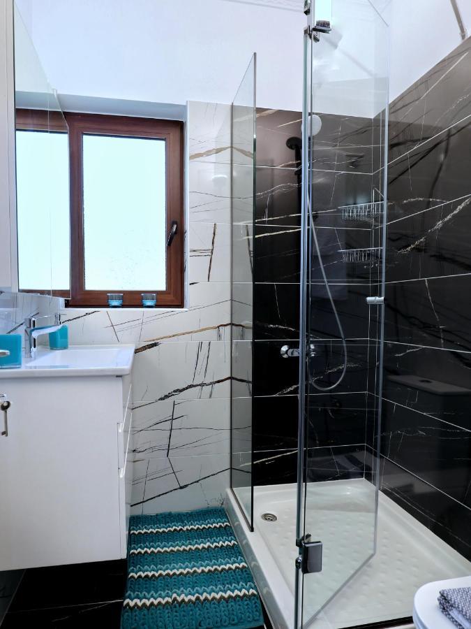 Frezia Apartment 2 Лефкада Экстерьер фото
